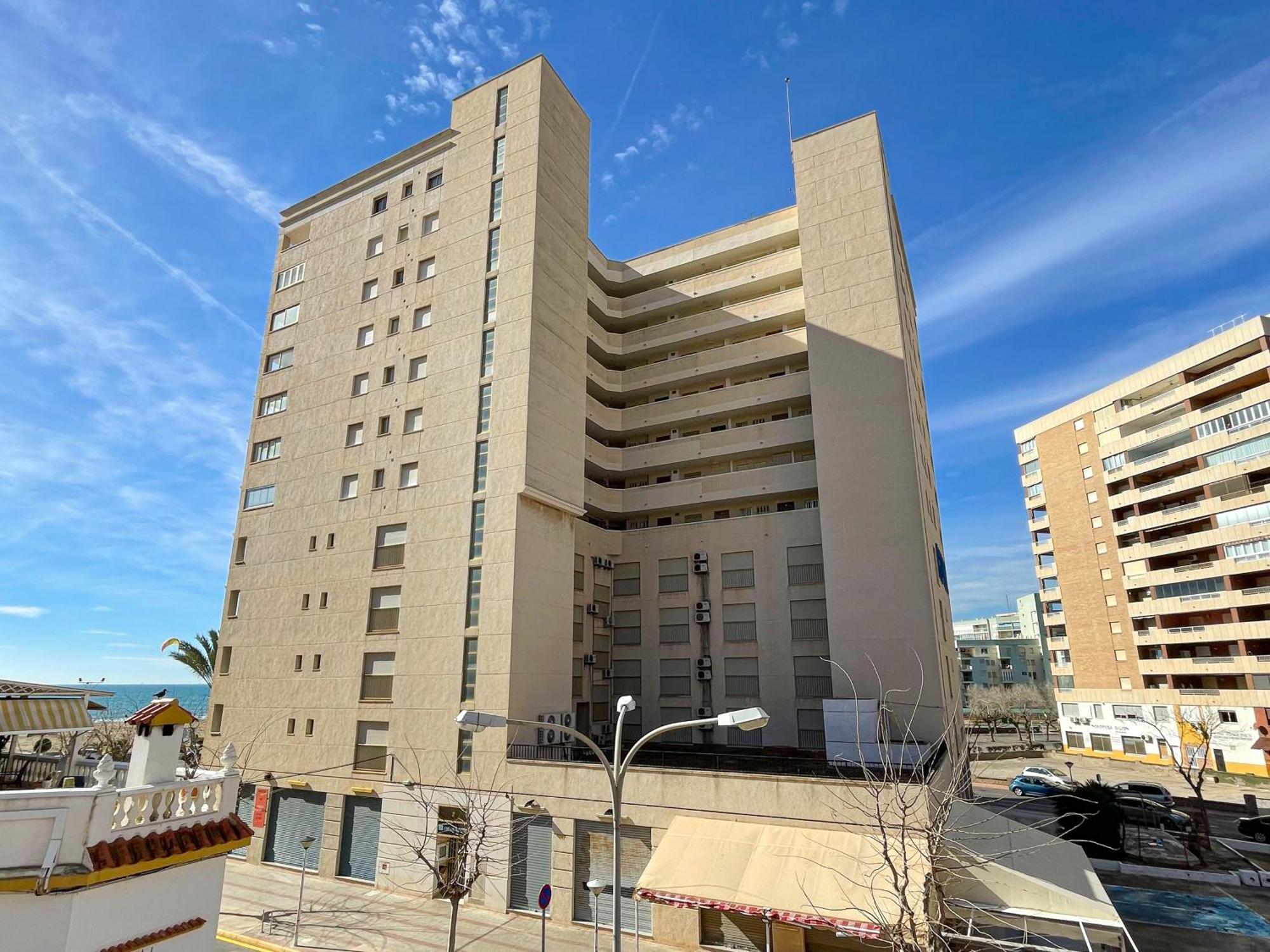 Apartamentos Neptuno Oropesa 3000 奥罗佩萨德尔马 外观 照片